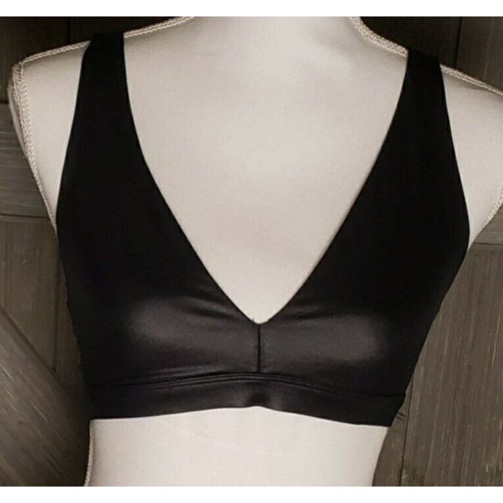 Victoria Sport Black Sports Bra Size M